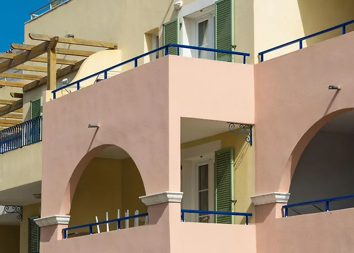 Odalys Les Voiles Blanches 2*