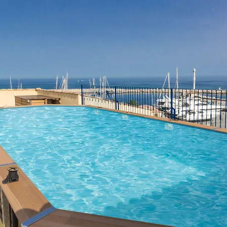 Odalys Les Voiles Blanches 2*