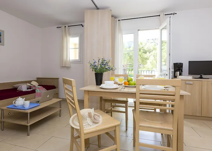 公寓式酒店 Odalys Les Voiles Blanches 2*